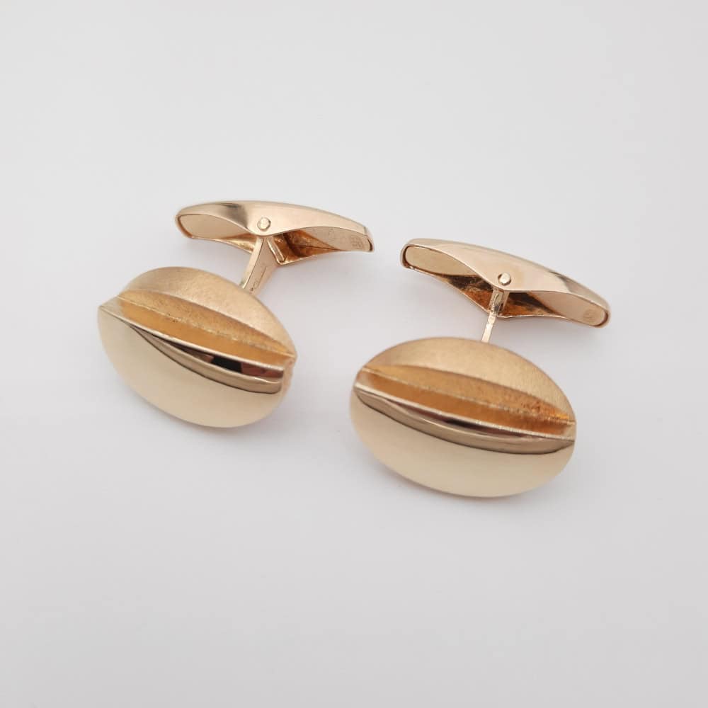Kultaiset kalvosinnapit Tammi Jewellery