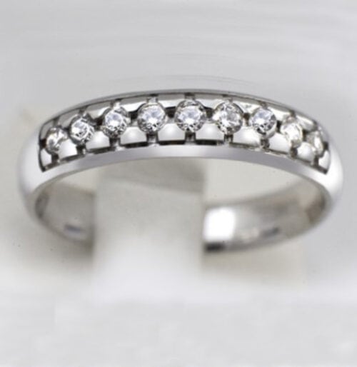 Timanttisormus V9035