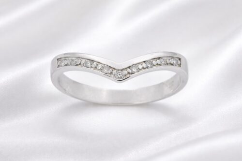 Timanttisormus valkokulta V9113-1