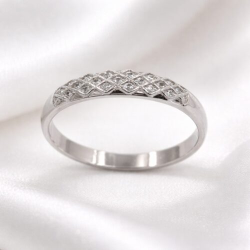 Timanttisormus valkokulta V9152