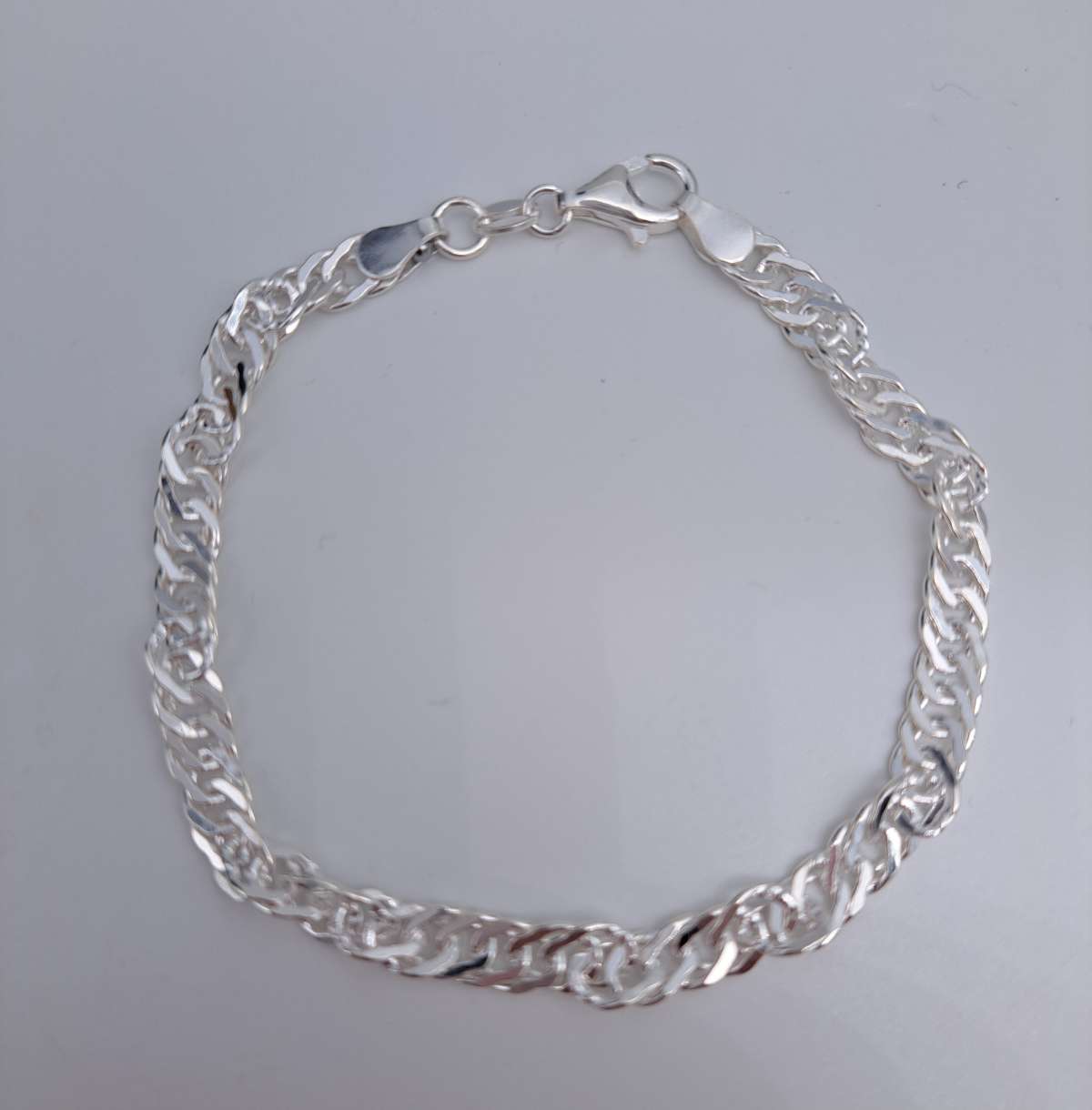 Hopeinen ranneketju R195 18,5 cm